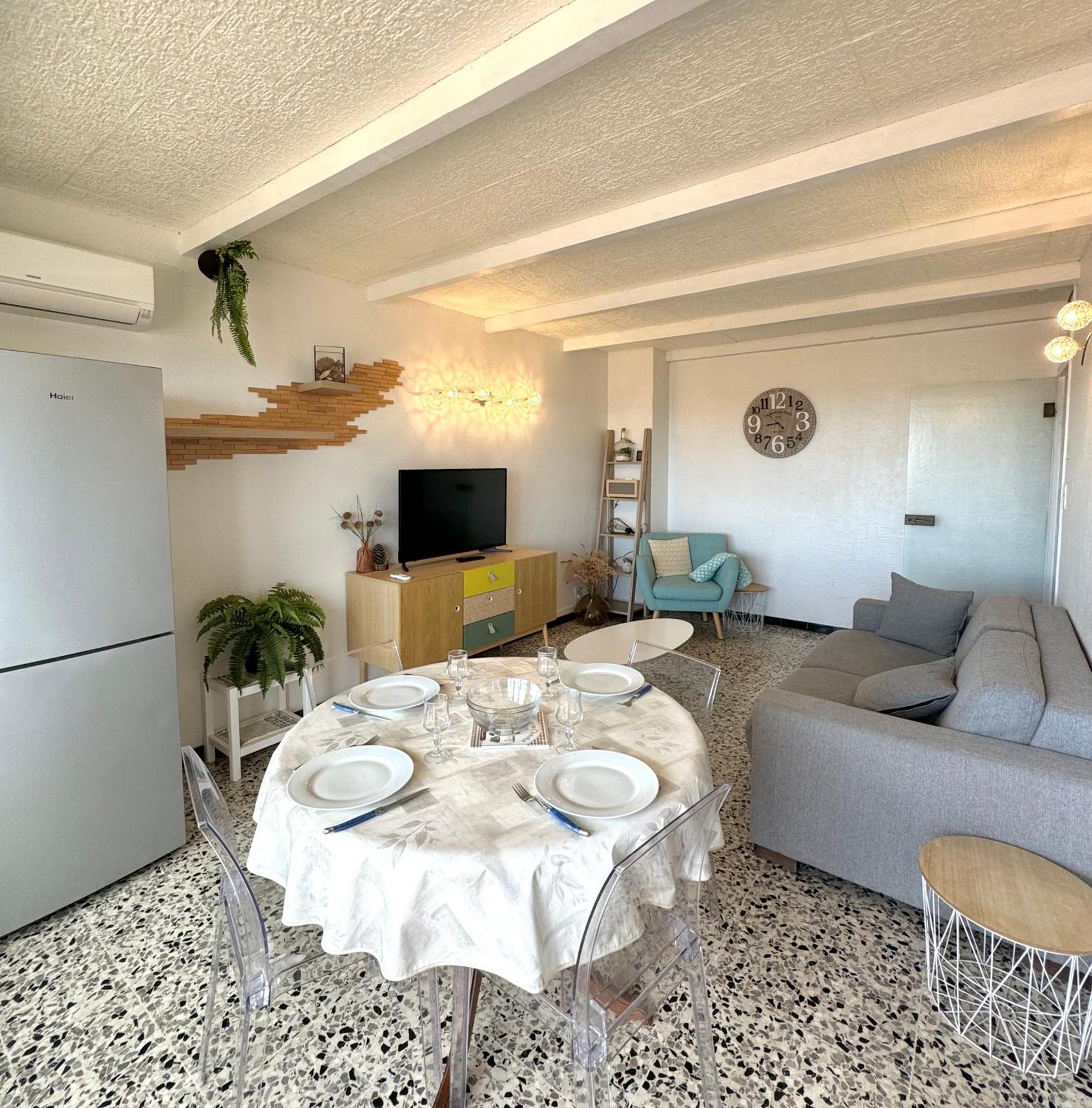 superbe t2 200 m de la plage 4SUF502 Le Barcarès Extérieur photo